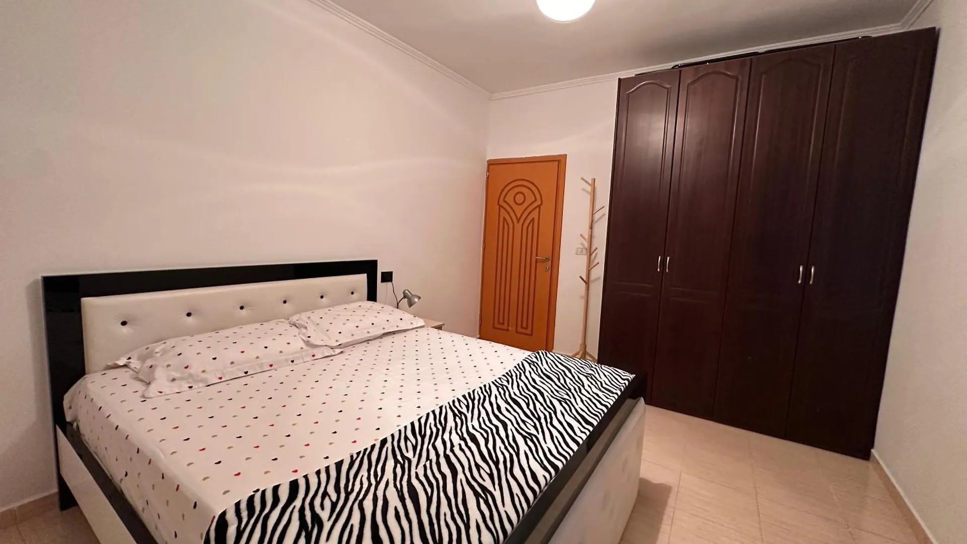 Anita Apartment Përmet 0*,  Albania